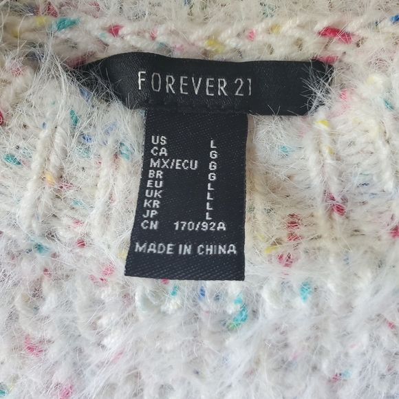 Cute Sweater - Picture 3 of 3